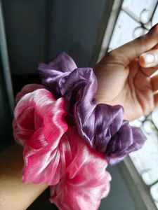Cute Scrunchie Set
