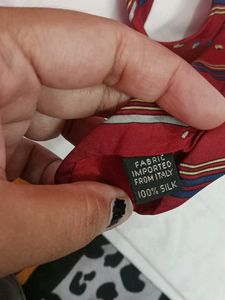 MARIO VALENTINO SILK TIE