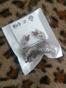 Exclusive Earing