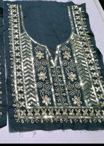 5 Pieces Neck Embroidered Patches New