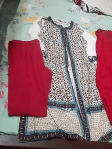 3 Piece Set With Inner,upper Shrug And Leggings