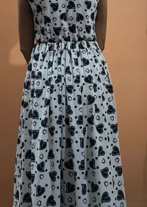 Below Knee White And Black Dress