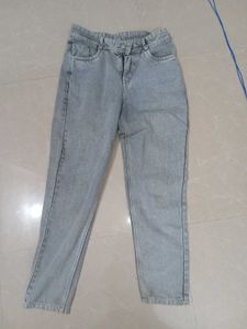 Light Wash Jeans