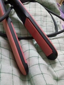 Pink Philips Straightener
