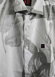 H&amp;M Grey Patterned Shirt