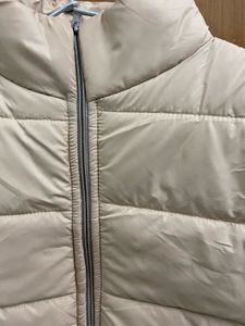 Sale!!cream buffer half jacket