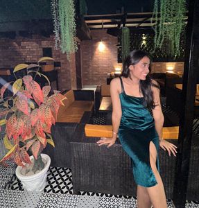 Emerald Velvet Midi Dress