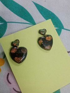 glittery hearts earrings