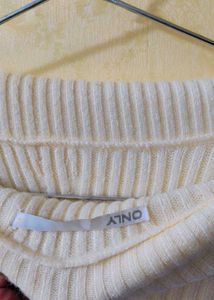 Korean Style Off White Pullover