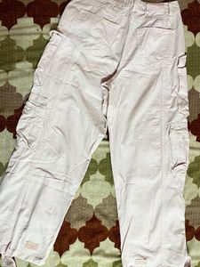 Trendy Beige Cargo Pants - Size 28, Length 39” -