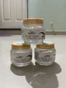 Fresh Aloe Vera Gel