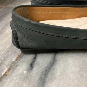 Ajanta Black Loafers