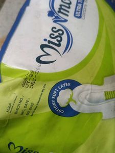 miss and moms ultra thin cottony soft
