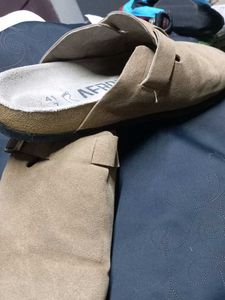 PRICE DROP Berkinstock Style Sandal