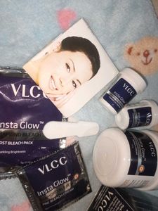 VLCC Insta Glow Diamond Bleach