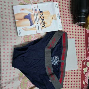 Brand New Sealed Jockey USA ORIGINALS MEN Briefs M
