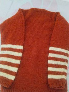 Sweat Shirt With Full Sleeves
