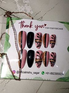 Handmade Press-On Nails - Pink &amp; Black Floral