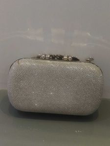 Sparkling Clutch