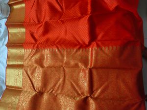 100% Pure Kanchipuram Silk Saree- Bright Red