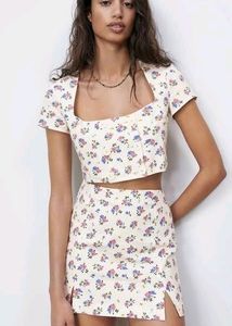 Brand New Zara Floral Top