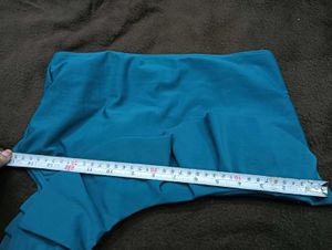 Ruffled One🖤-Shoulder Top