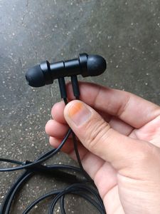 brand new mi original earphone