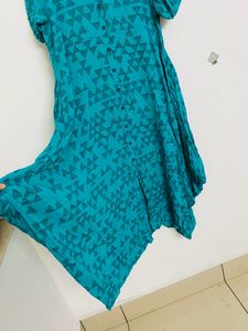 Kurtha With Double Sided Pockets