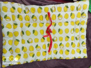 Baby bedding Set of 4 with pillows