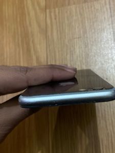 Iphone 6 (Damaged)