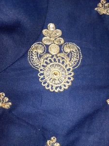 Elegant Blue Embroidered Kurta