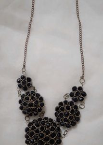 Black Stone Floral Necklace