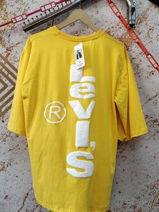 Levi&#39;s Yellow Graphic T-shirt
