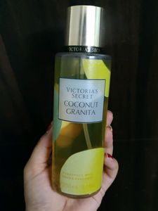 Victoria Secret Coconut Granita Body Mist