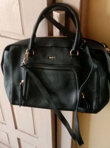 Ladies Leather Bag