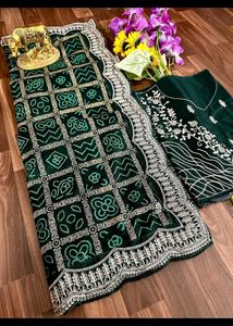 Elegant Maroon Bandhani Saree