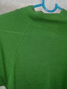 T-shirt (S-M),Green (Stretchable)