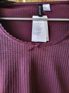 H&amp;M Ribbed Lace detail Jersey Top