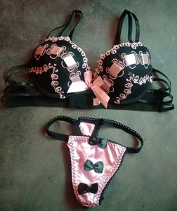 Cute Sexy Black & Pink Lingerie Set