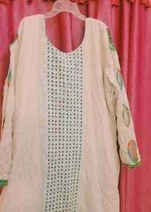 Beautiful Kurta With Designer Sleeves❤️