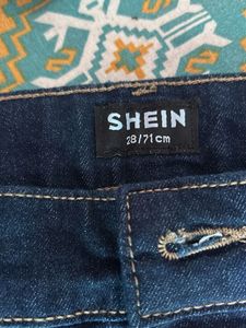 women jeans new with tag