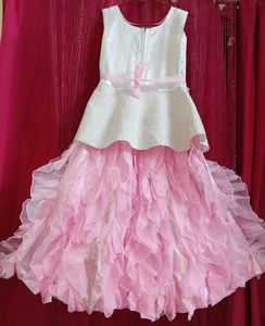 Pink Ruffles Frock💖