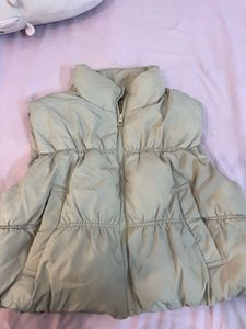 H&amp;M Beige Puffer Vest