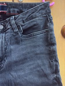 A Knee Length Jeans