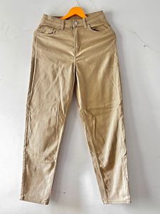 H&M Beige Jeans mom Fit
