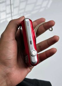 Samsung Digital Camera - Red