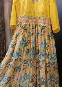Elegant Yellow Ethnic Gown