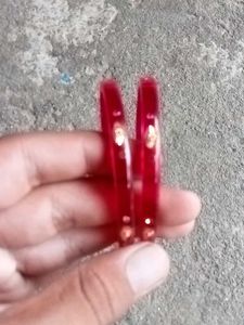 Set of 4 pink &amp; gold bangles