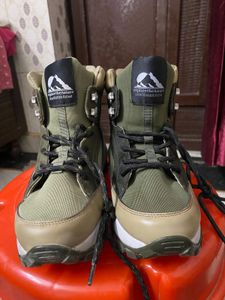 Explore Hiking Boots