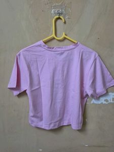Graphic Crop Top